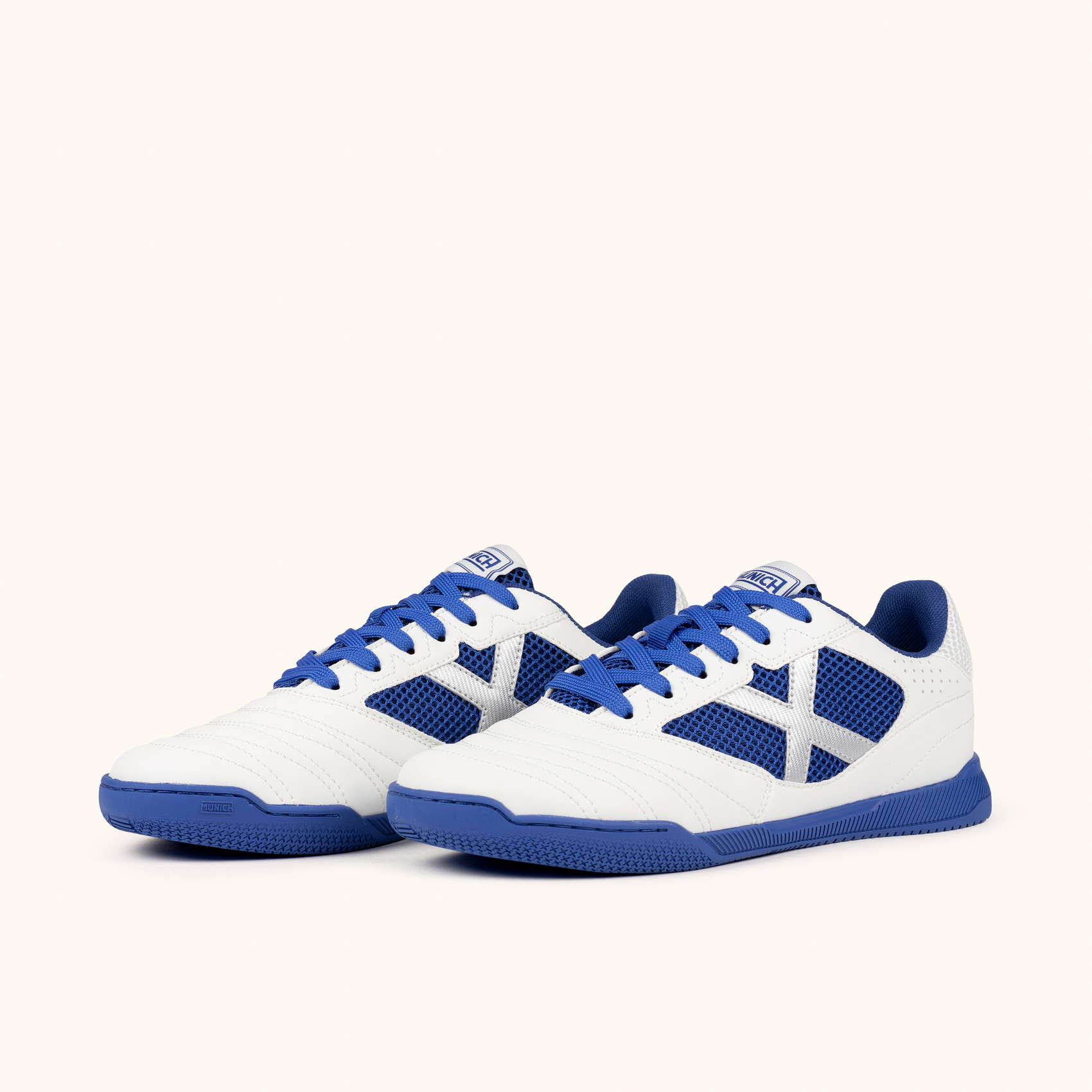 Miniatura 5.0 de Chuteira Futsal Debut Branco/Azul Munich