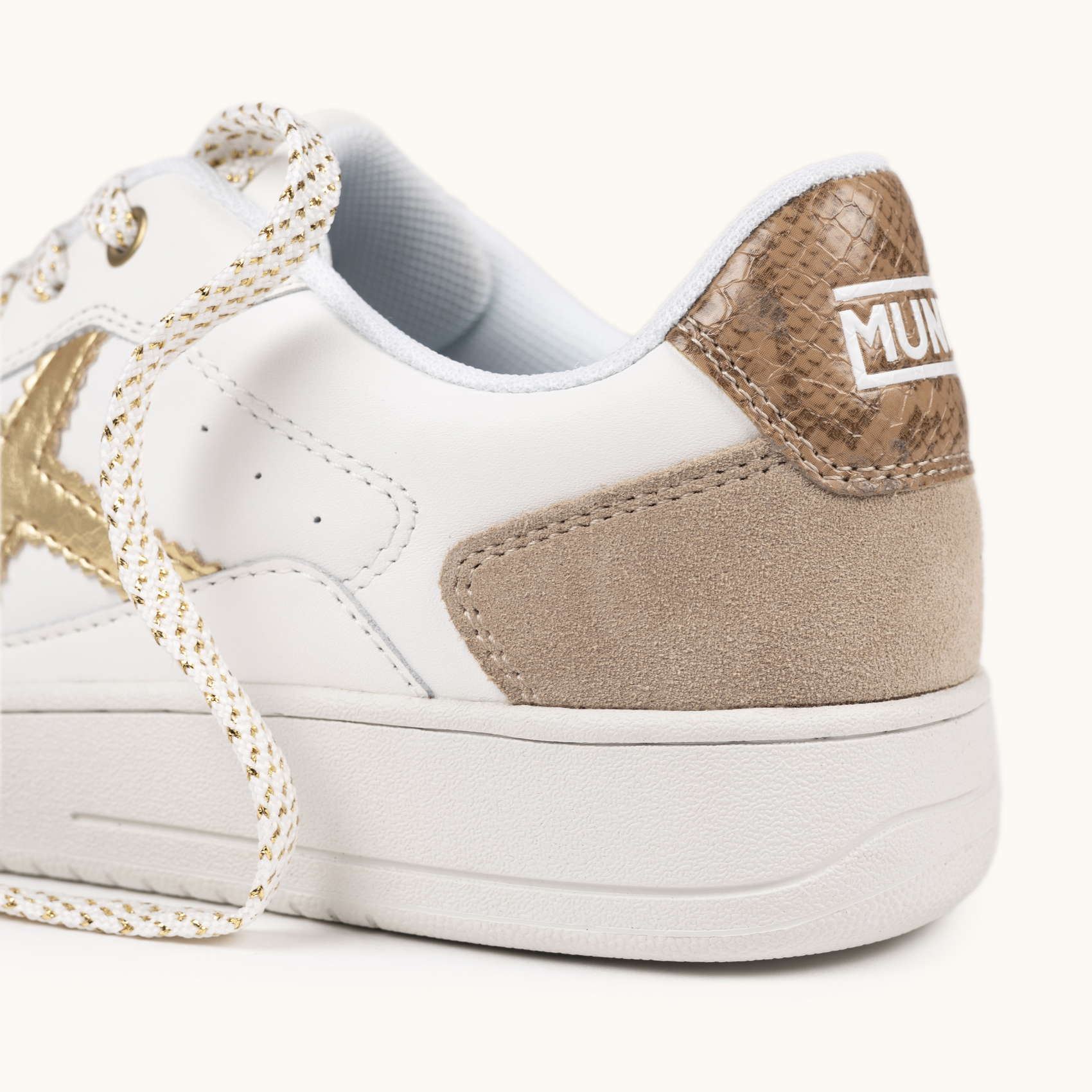 T&ecirc;nis Feminino Legit Branco / Bege