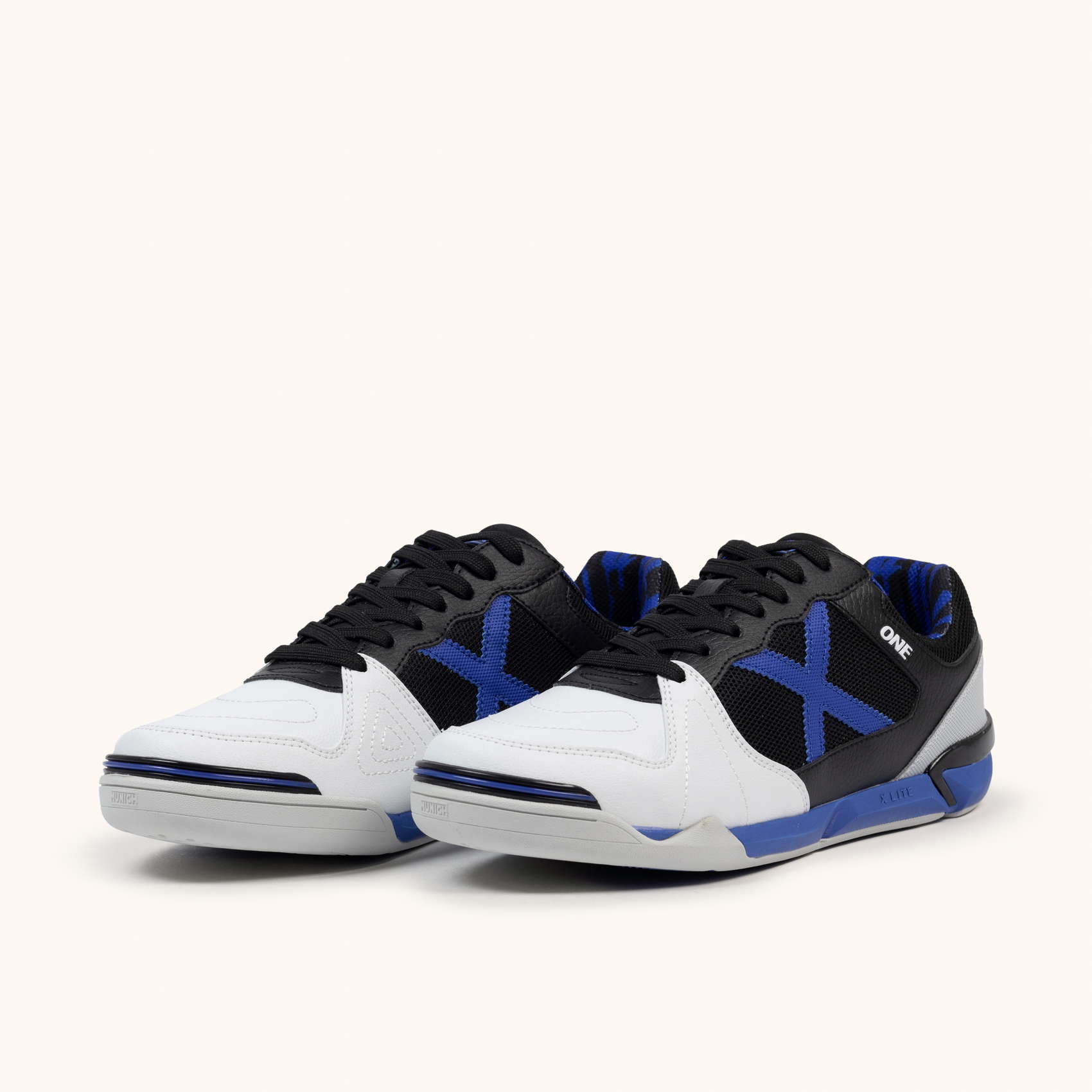 Miniatura 3.0 de Chuteira Futsal One Preto/Azul Munich